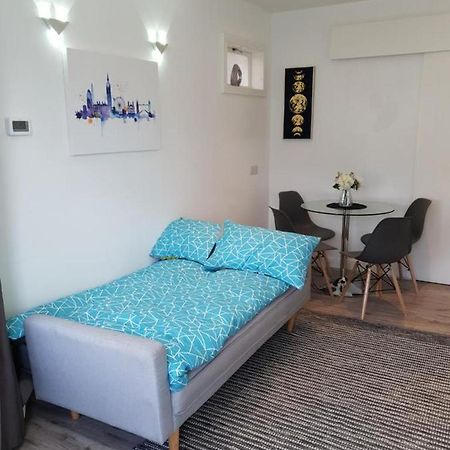Star London Brent Street Cosy 1-Bed Hideaway Apartman Hendon Kültér fotó